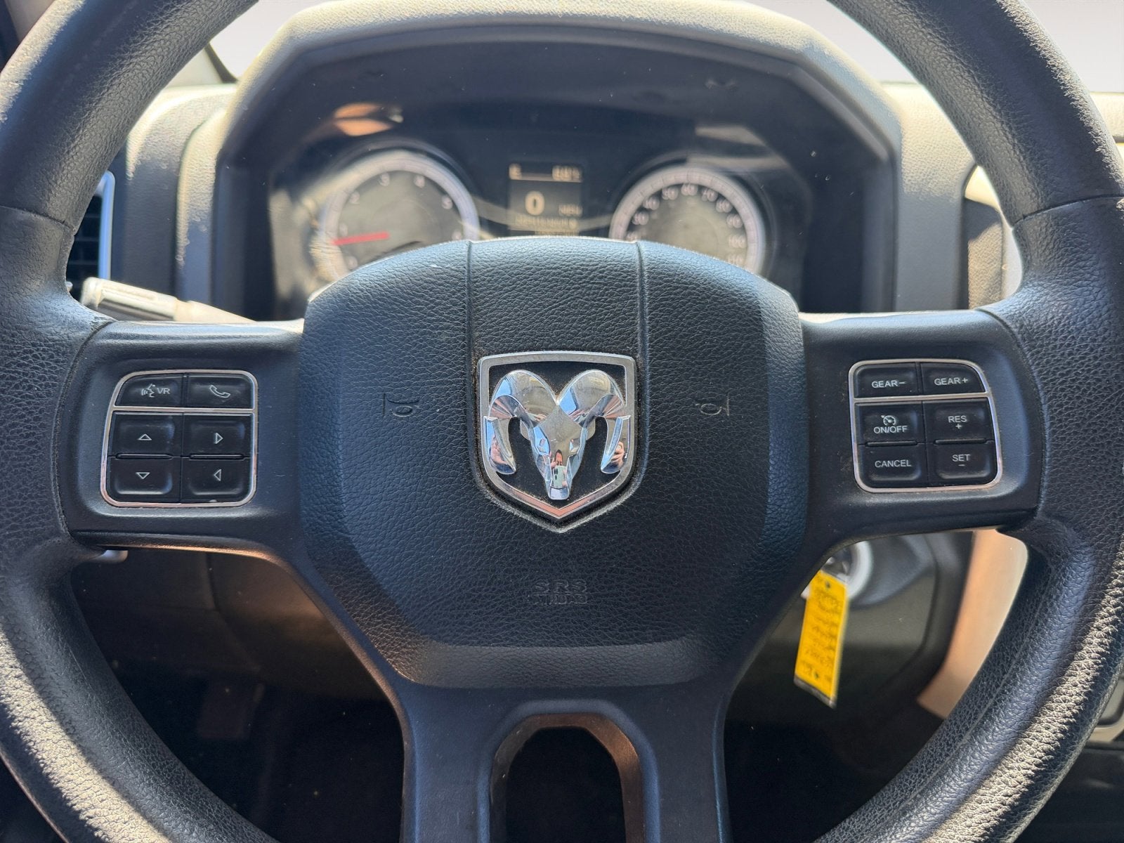 2015 RAM 1500 SLT