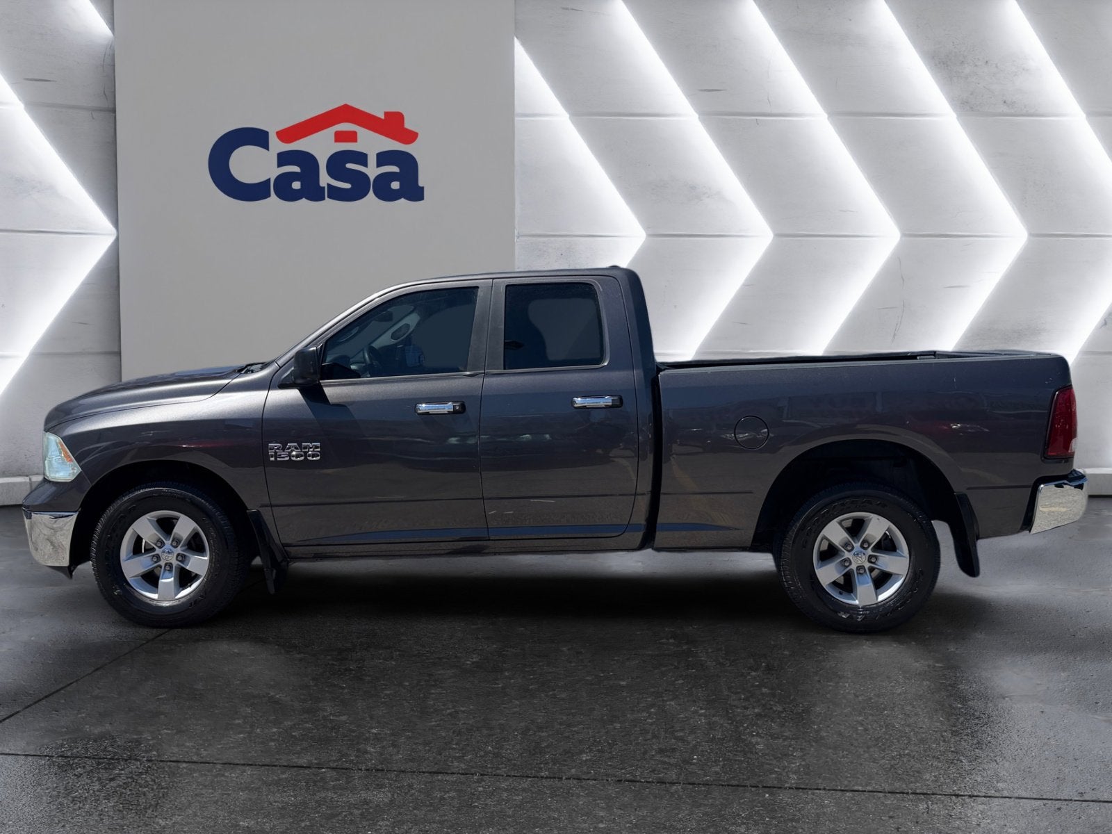 2015 RAM 1500 SLT