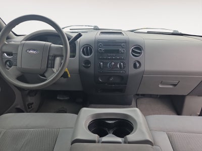 2004 Ford F-150 XLT