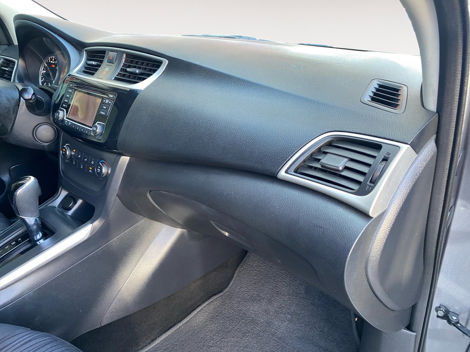 2016 Nissan Sentra SV