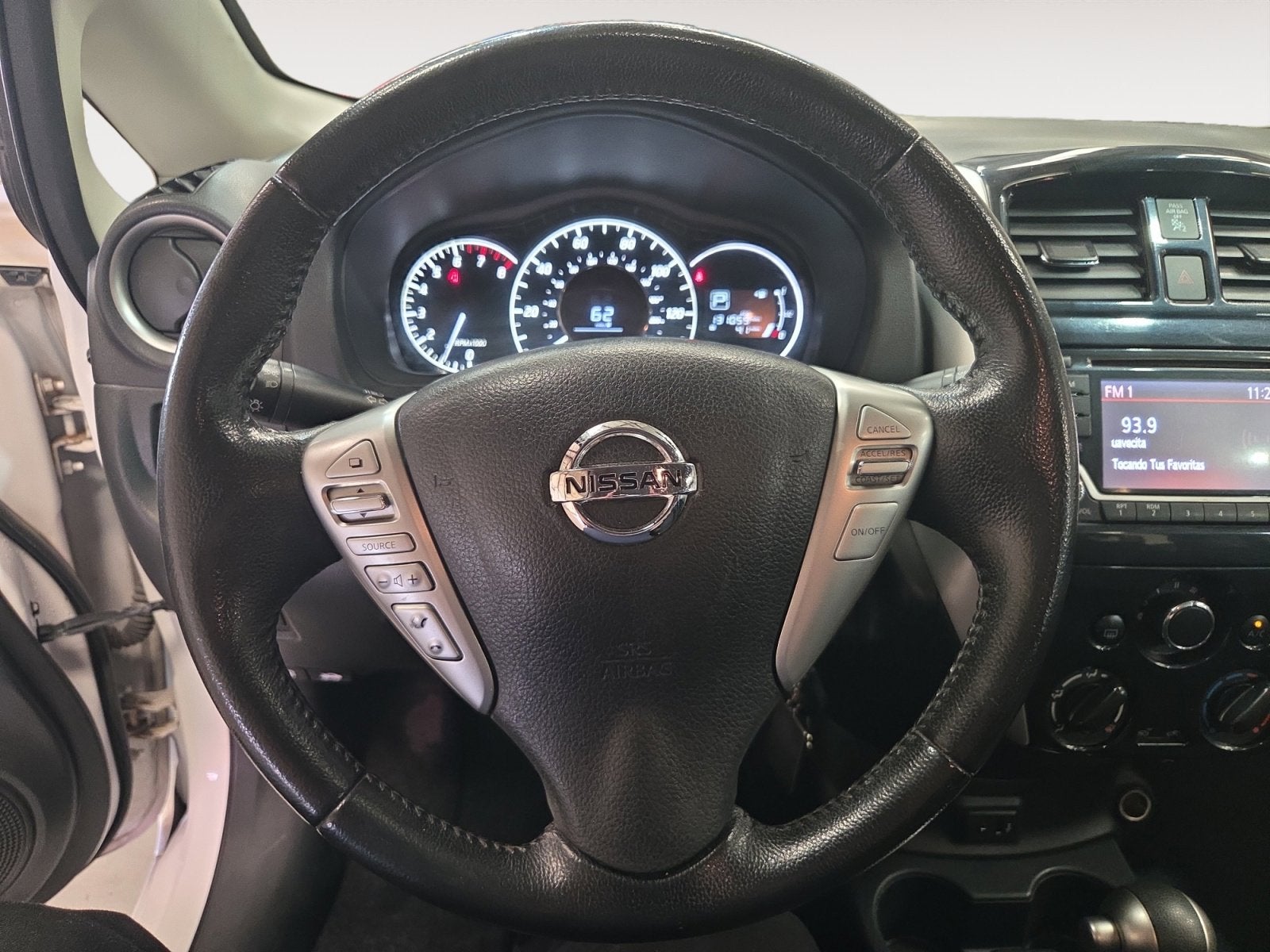 2017 Nissan Versa Note SV