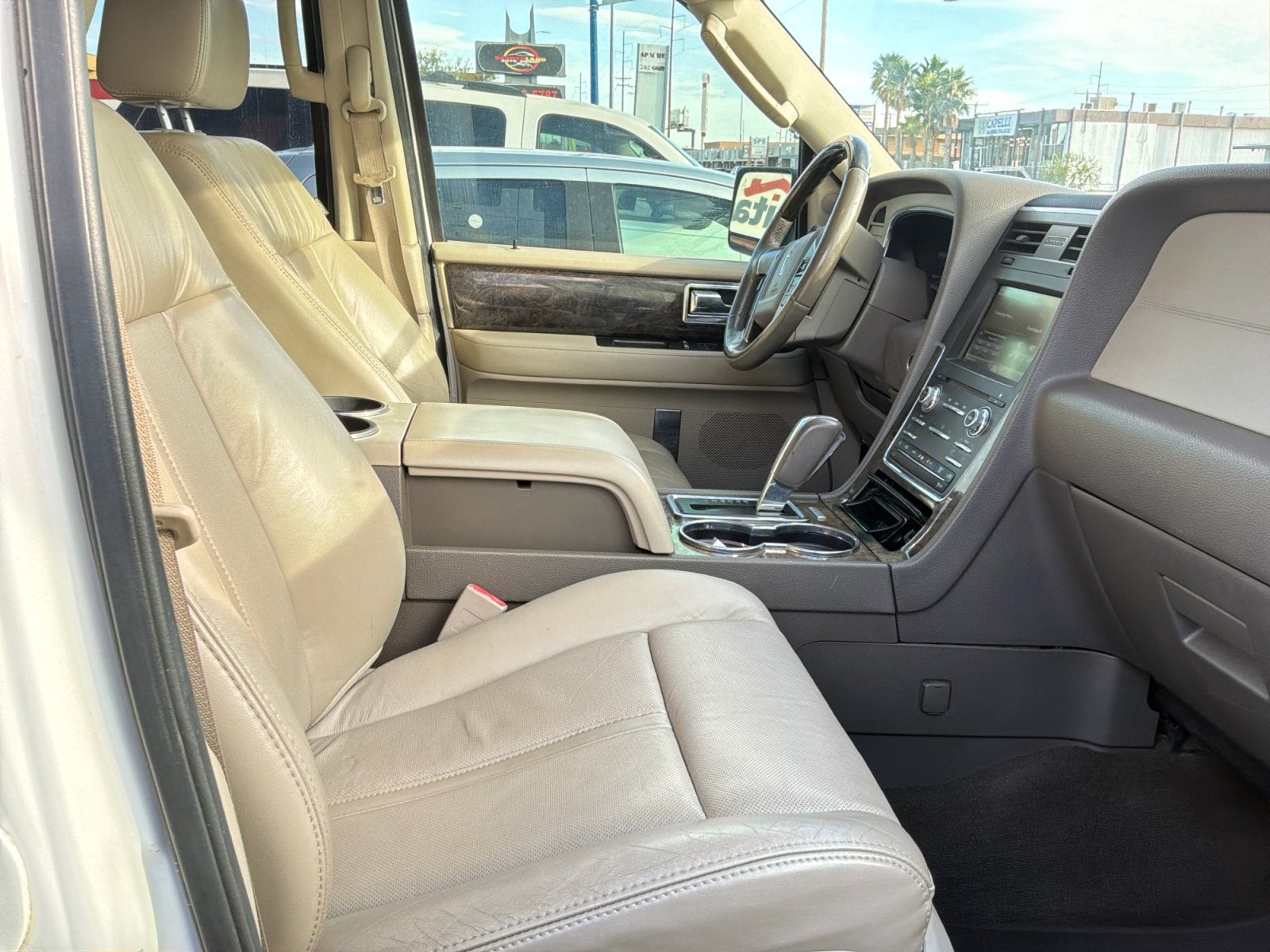 2015 Lincoln Navigator BASE