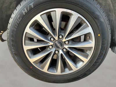 2015 Lincoln Navigator BASE