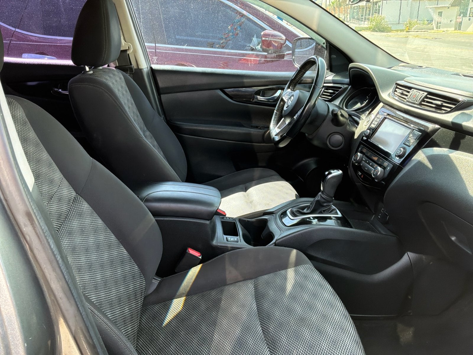 2018 Nissan Rogue Sport SV