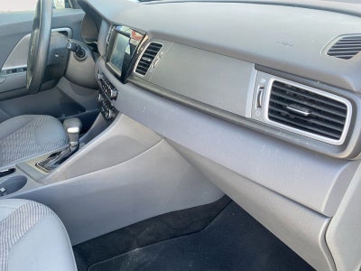 2017 Kia Niro LX