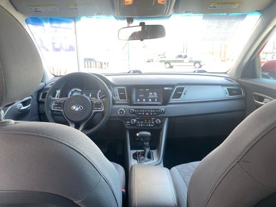 2017 Kia Niro LX