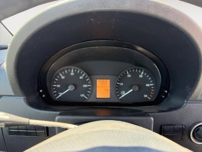 2008 Freightliner Sprinter 2500 170-in. WB