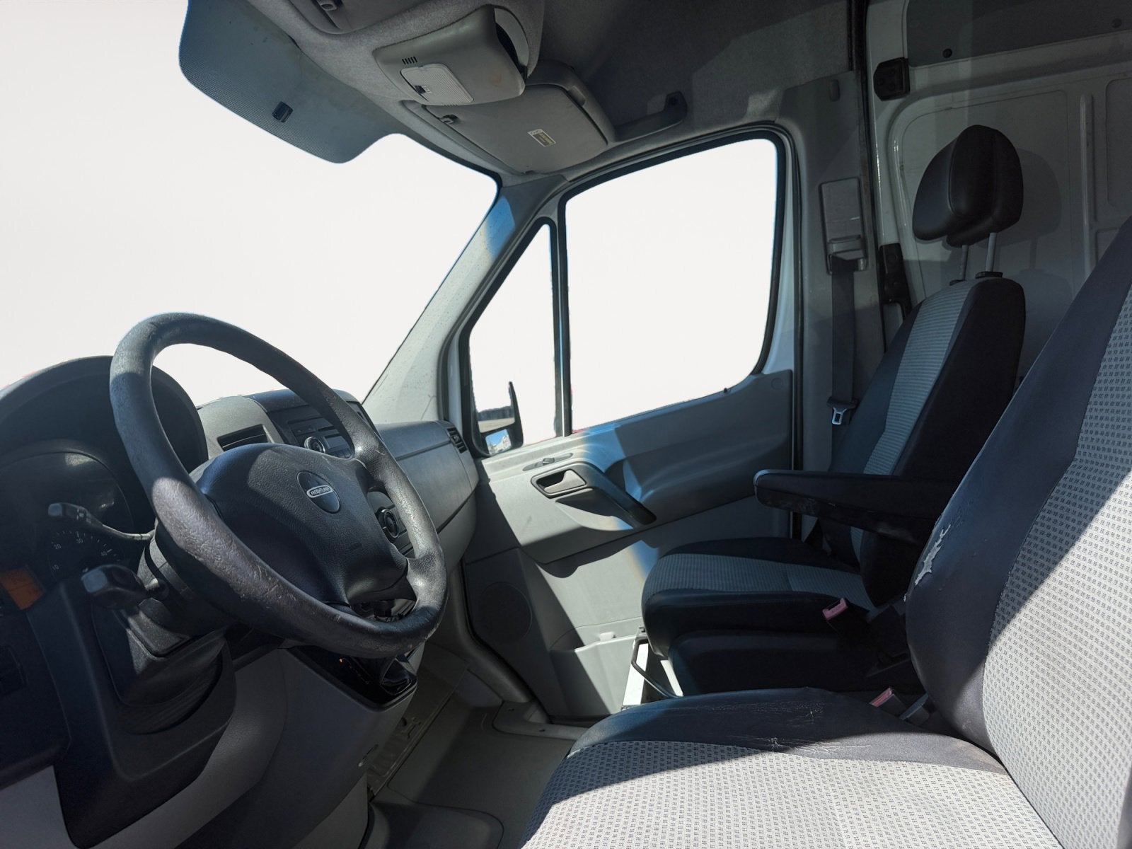 2008 Freightliner Sprinter 2500 170-in. WB